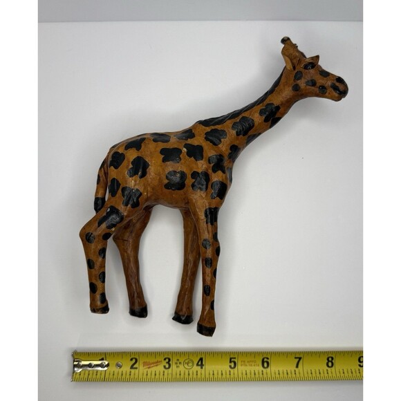 Leather Giraffe figurine 9.5" bookcase decor or coffee table decor. - Picture 8 of 8